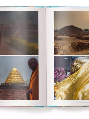 Sacred Spaces: The Holy Sites of Buddhism 9783961713110