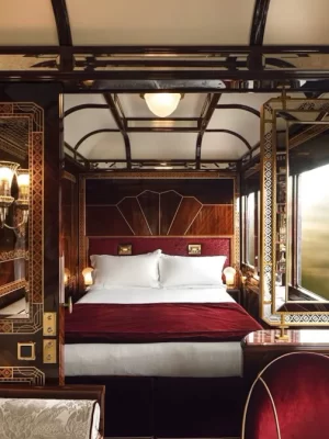 Luxury Trains: Splendour Elegance & Extravagance 9781788842235